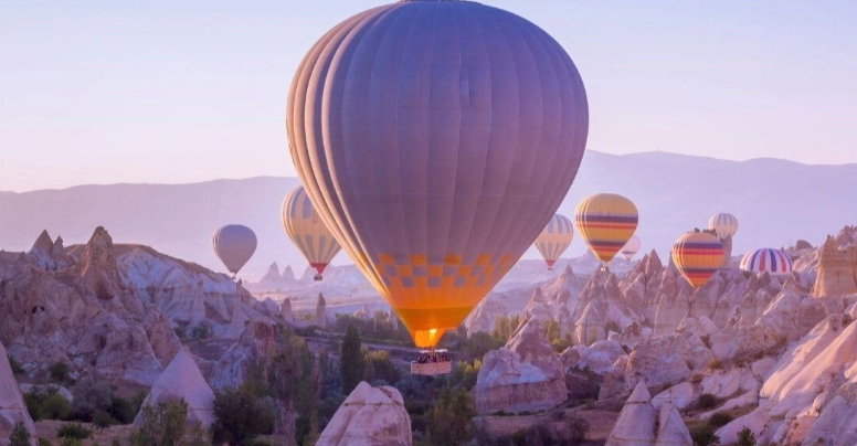 776x404px_ballon